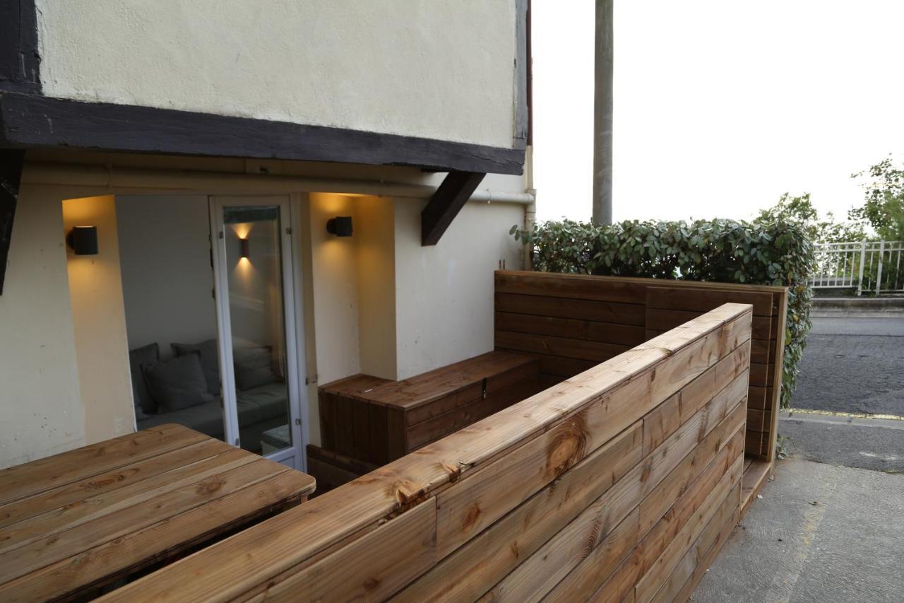 Appartement face mer avec terrasse et parking Trouville-sur-Mer Extérieur photo
